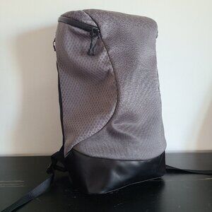 Lululemon 360 Ambassador Backpack Gym Yoga Bag Black Gray